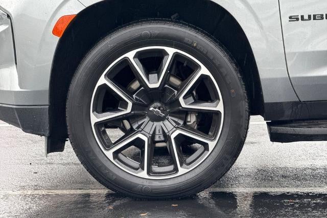 2024 Chevrolet Suburban RST