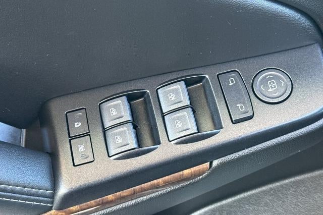 2020 Chevrolet Suburban LS