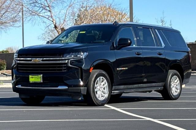2024 Chevrolet Suburban LT