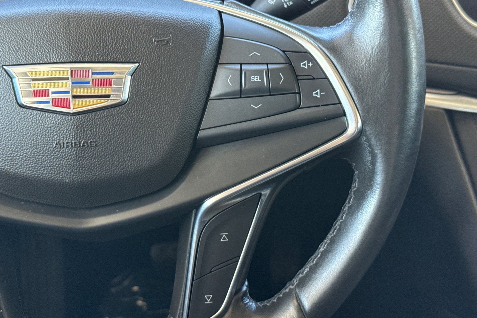 2019 Cadillac XT5 Luxury FWD