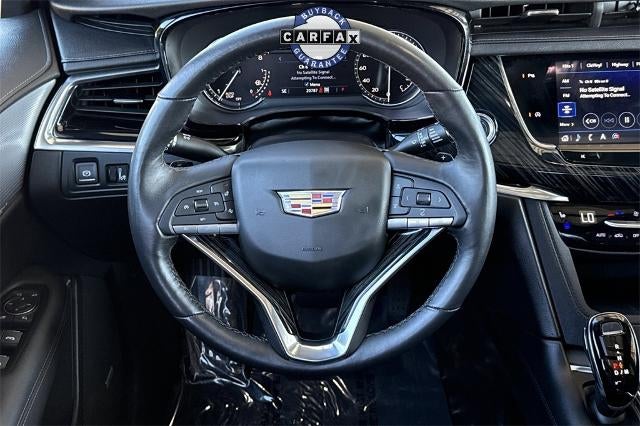 2025 Cadillac XT6 Premium Luxury
