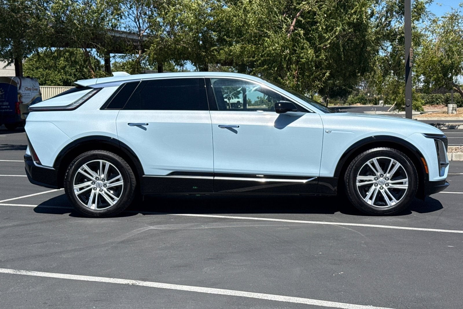 2024 Cadillac LYRIQ Tech