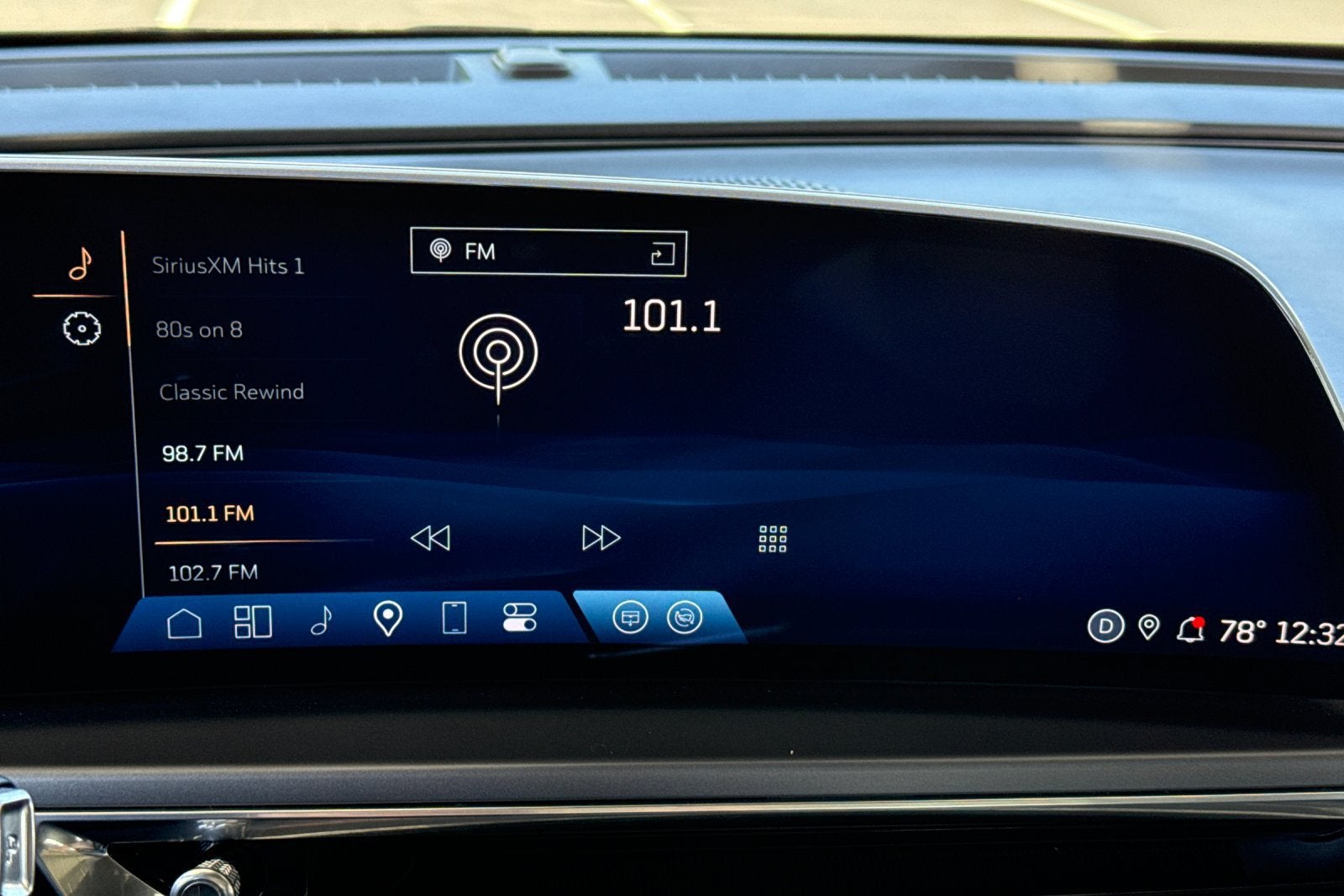 2024 Cadillac LYRIQ Tech