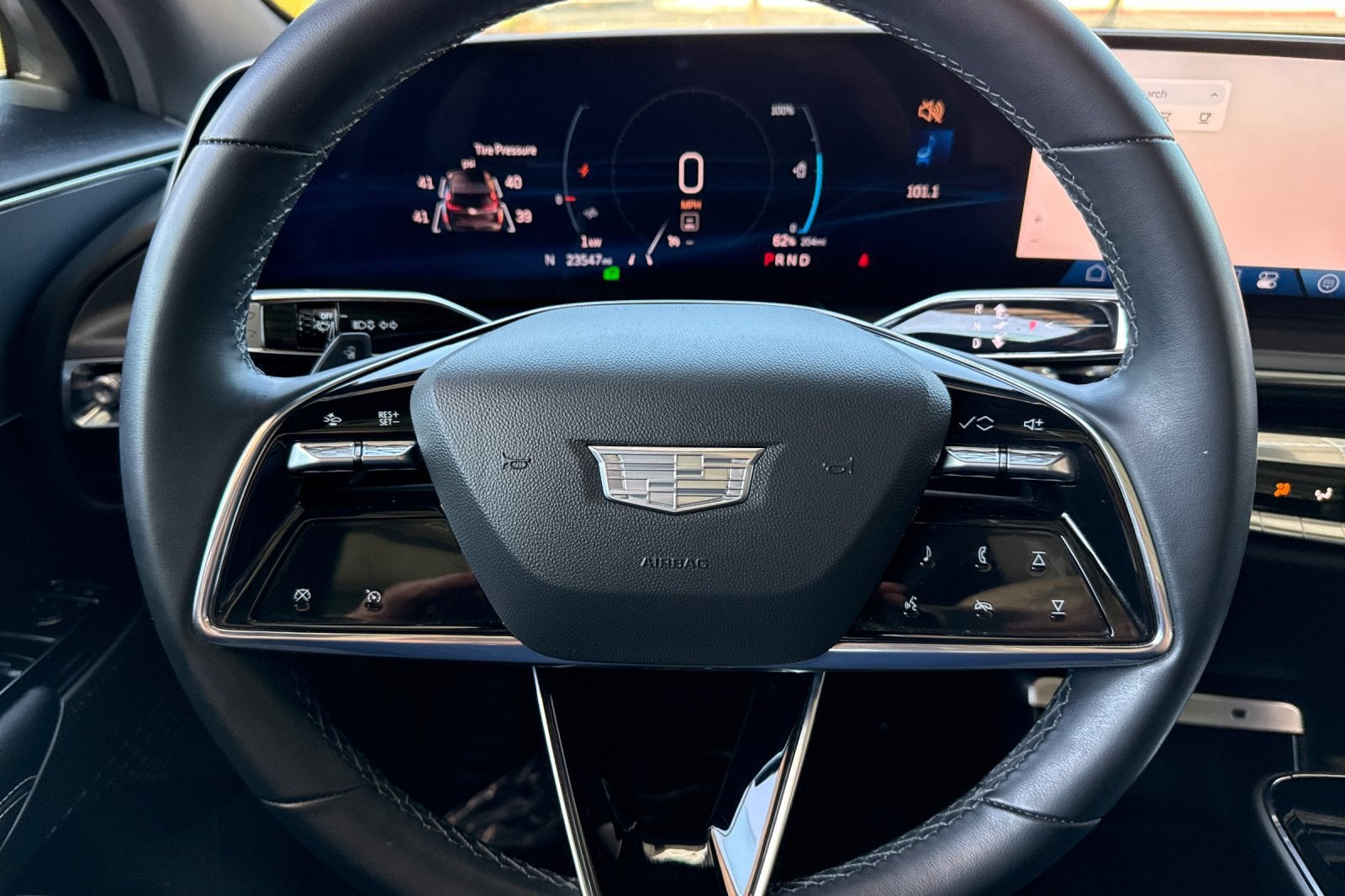 2024 Cadillac LYRIQ Tech