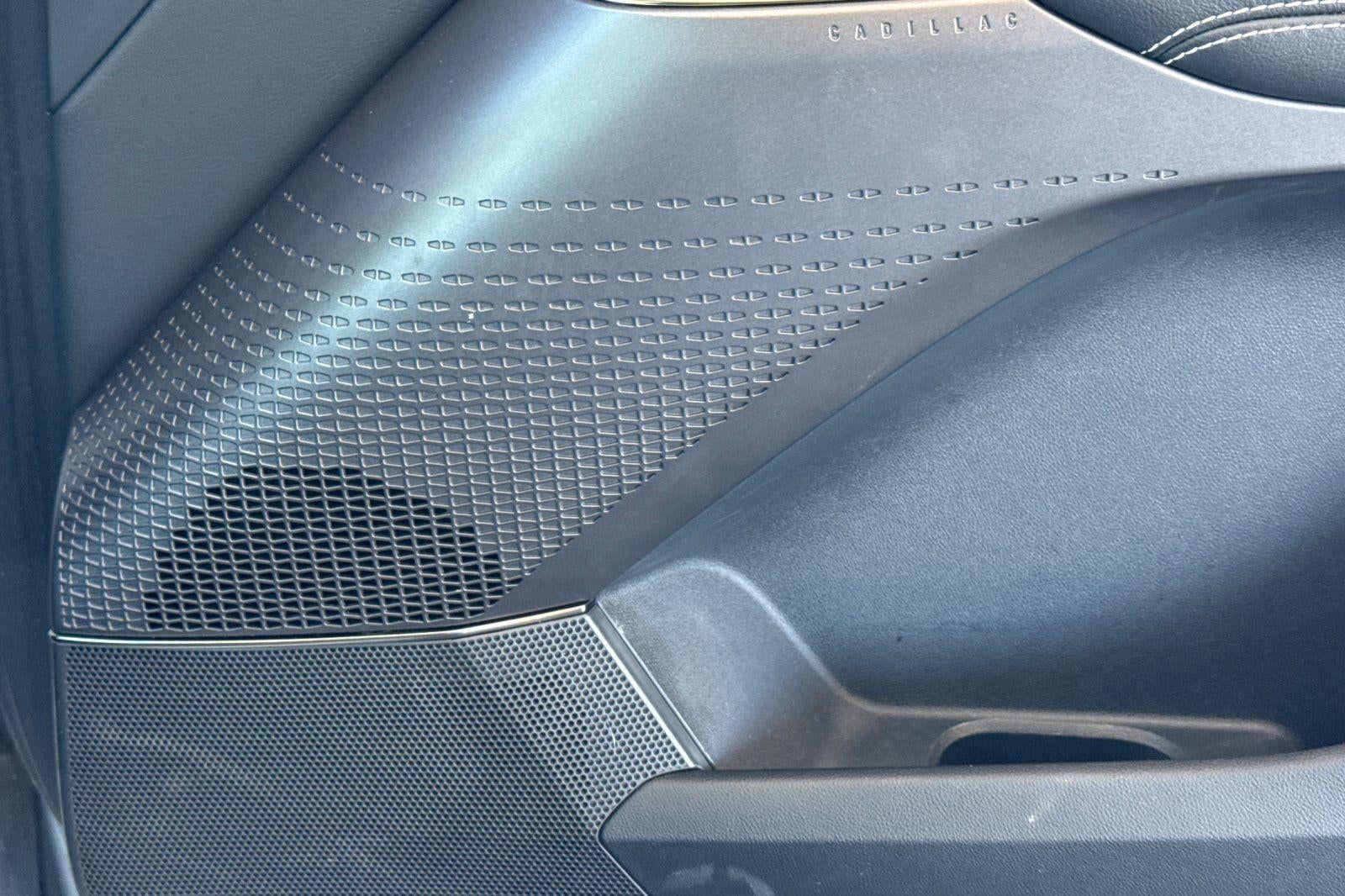 2024 Cadillac LYRIQ Tech