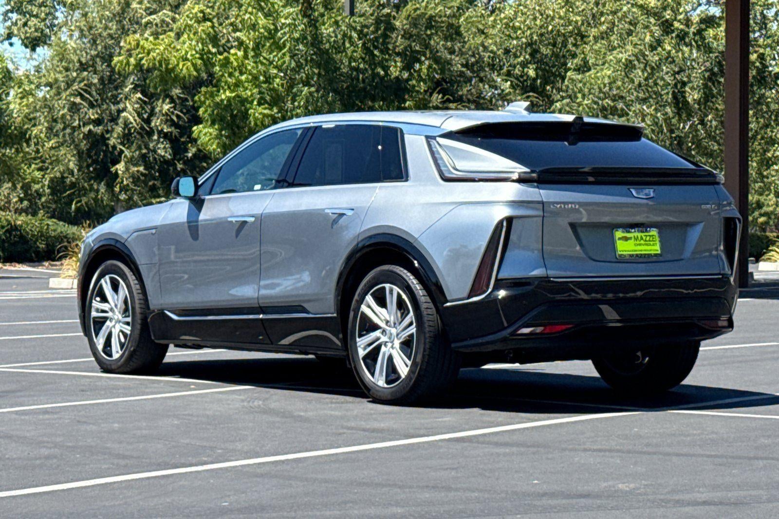 2024 Cadillac LYRIQ Tech