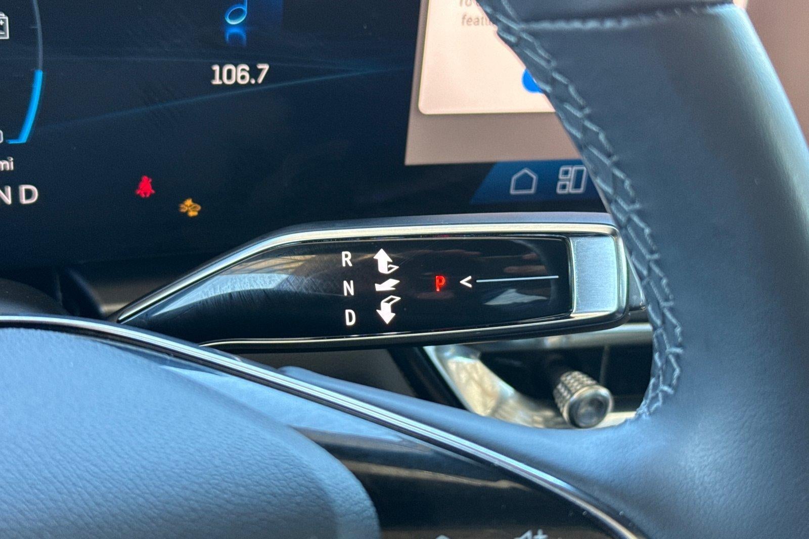 2024 Cadillac LYRIQ Tech