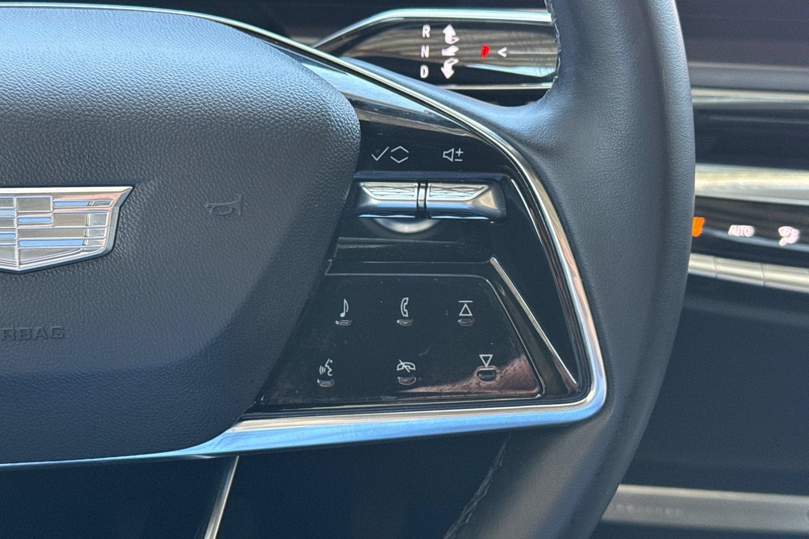 2024 Cadillac LYRIQ Tech