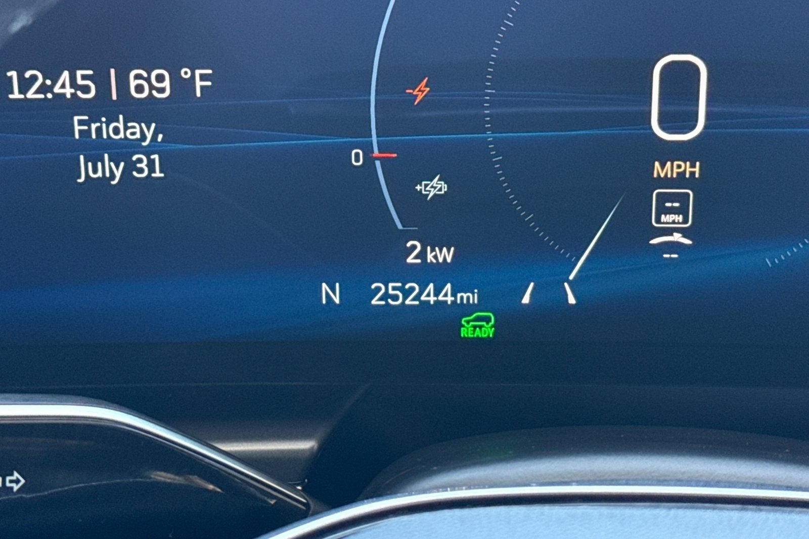 2024 Cadillac LYRIQ Tech