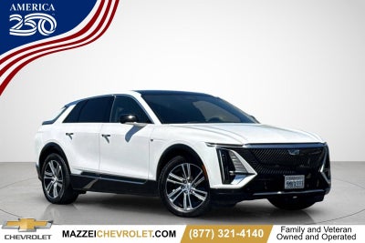 2024 Cadillac LYRIQ Luxury 1