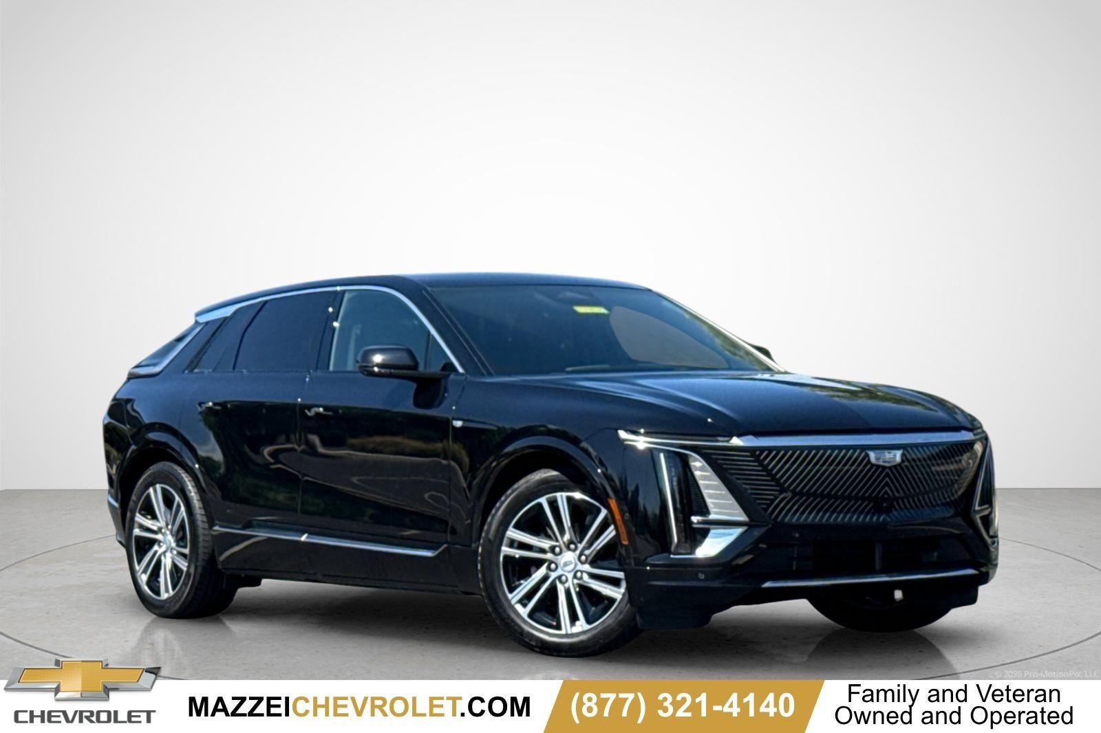 2024 Cadillac LYRIQ Luxury 1