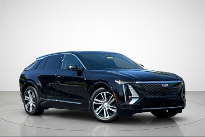 2024 Cadillac LYRIQ Luxury 1