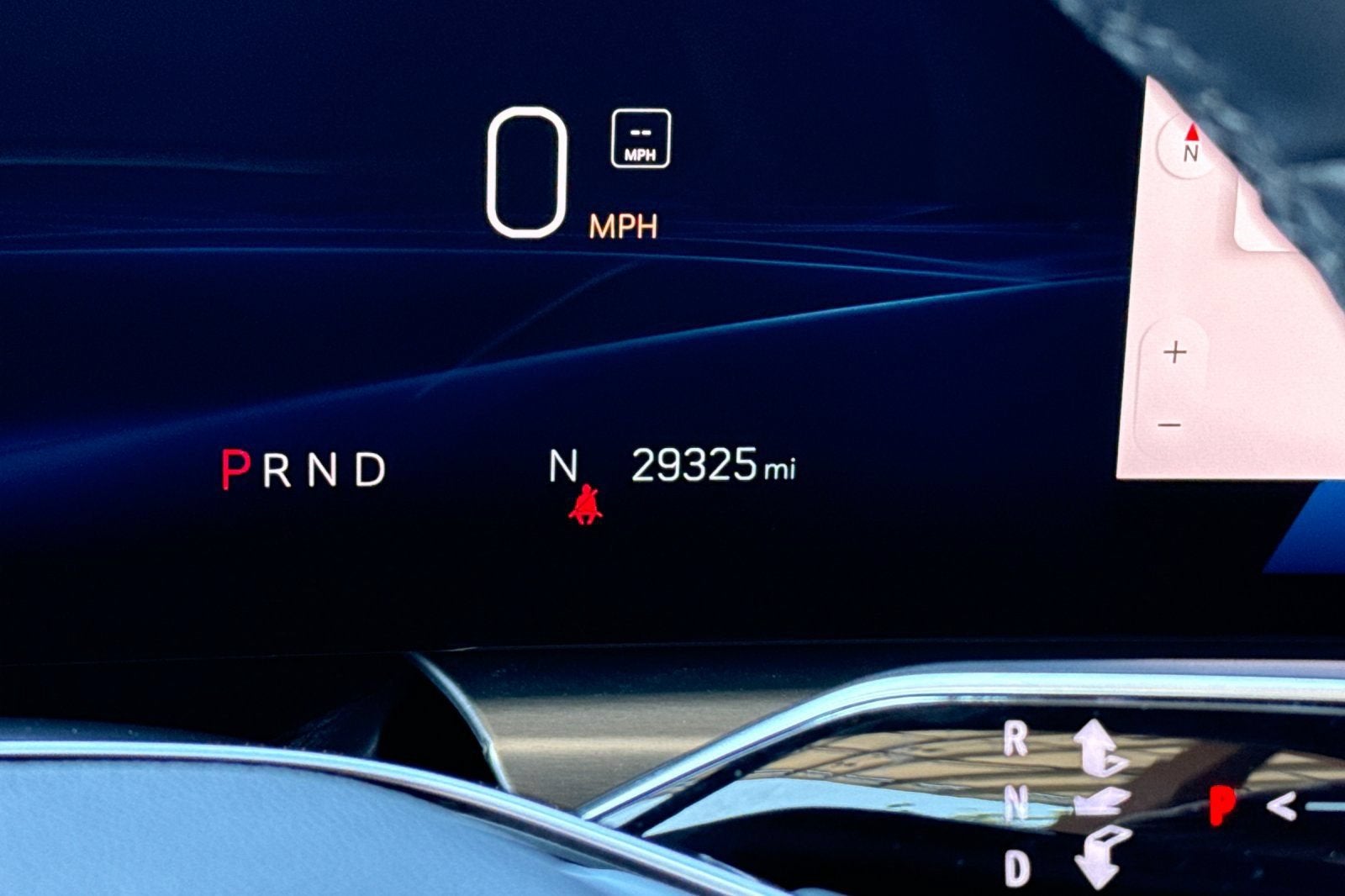 2024 Cadillac LYRIQ Luxury 1