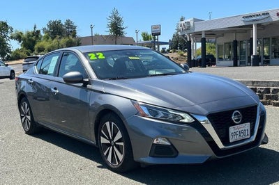 2022 Nissan Altima SV FWD
