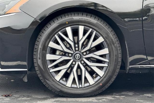 2023 Nissan Altima SV FWD
