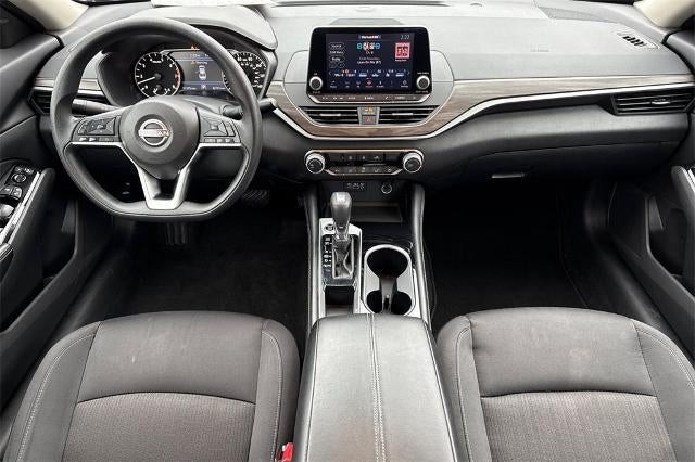 2023 Nissan Altima SV FWD