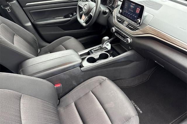 2023 Nissan Altima SV FWD