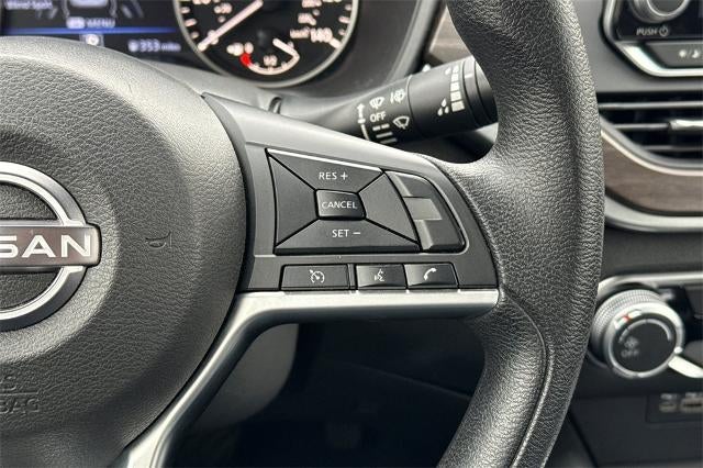 2023 Nissan Altima SV FWD