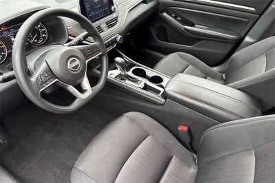 2023 Nissan Altima SV FWD