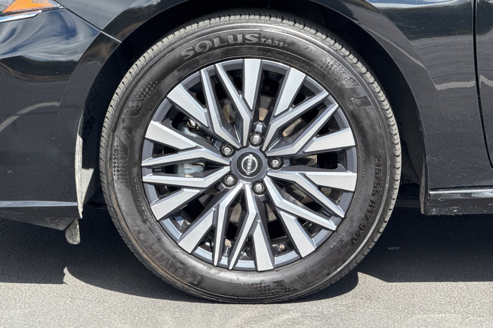 2025 Nissan Altima SV FWD