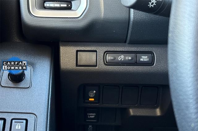 2023 Nissan Frontier Crew Cab SV 4x2