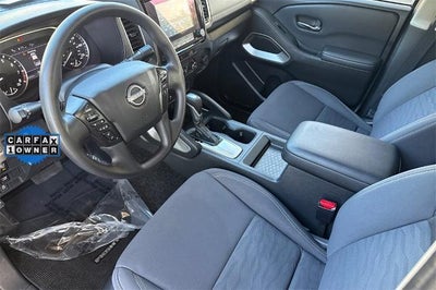 2023 Nissan Frontier Crew Cab SV 4x2