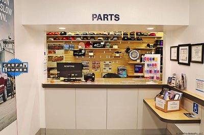 2023 Nissan Frontier Crew Cab SV 4x2