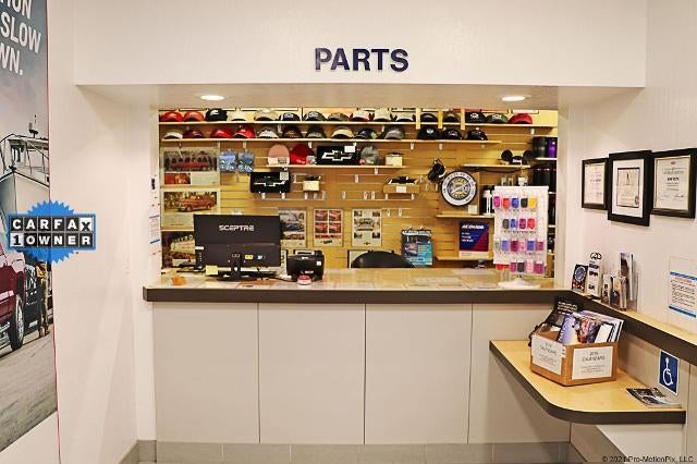 2023 Nissan Frontier Crew Cab SV 4x2