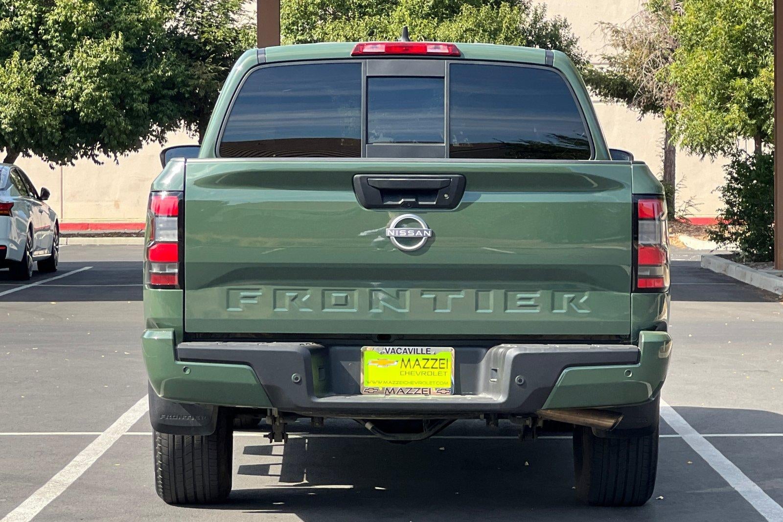 2022 Nissan Frontier Crew Cab SV 4x2