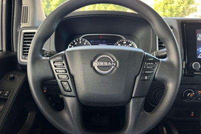 2022 Nissan Frontier Crew Cab SV 4x2