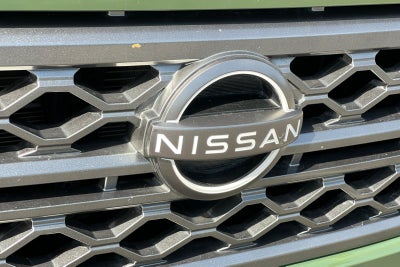2022 Nissan Frontier Crew Cab SV 4x2