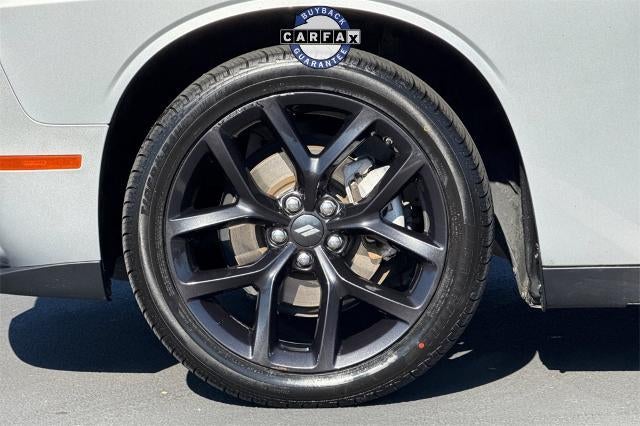 2022 Dodge Challenger SXT