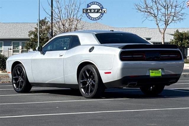 2022 Dodge Challenger SXT