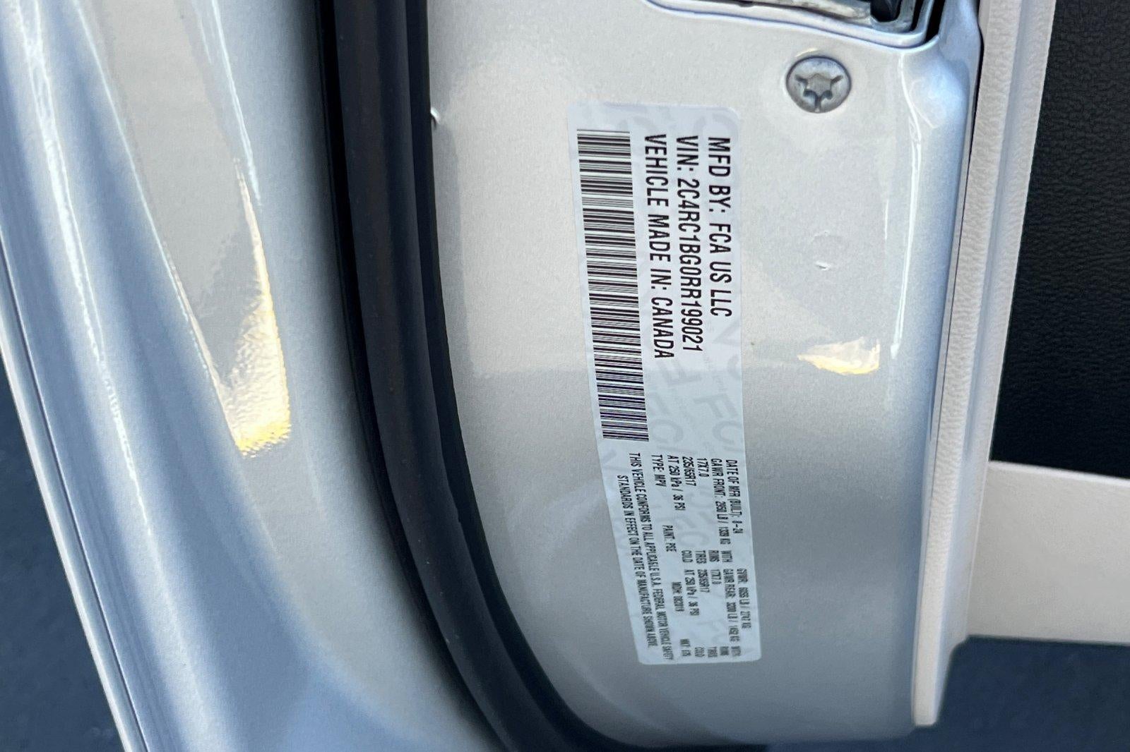 2024 Chrysler Pacifica Touring L