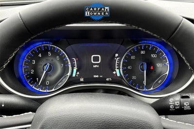 2025 Chrysler Voyager LX