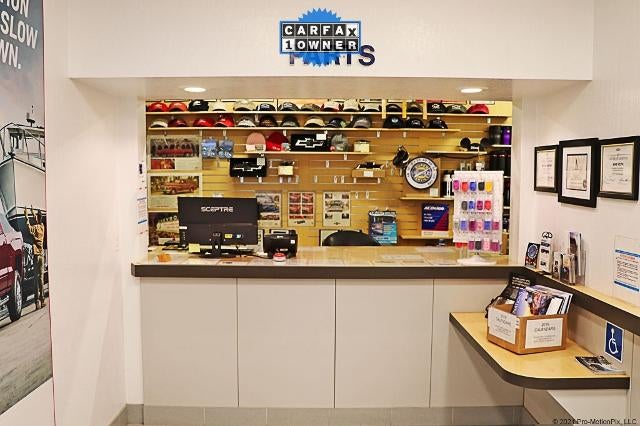 2025 Chrysler Voyager LX