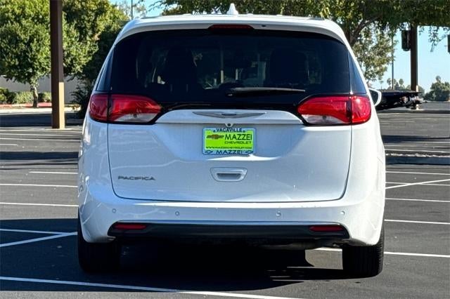 2020 Chrysler Pacifica Touring