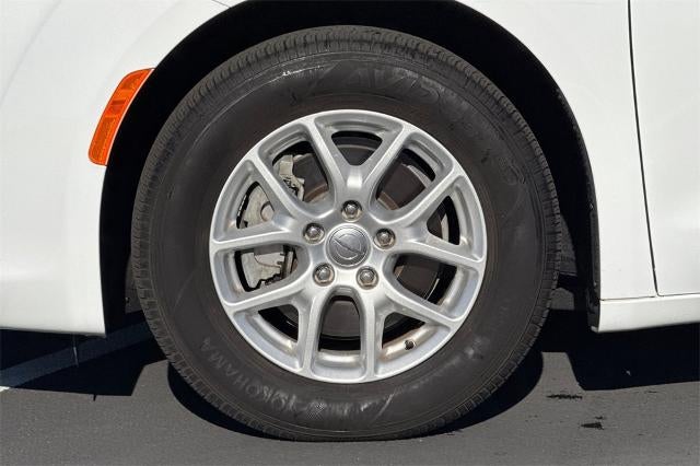 2020 Chrysler Pacifica Touring