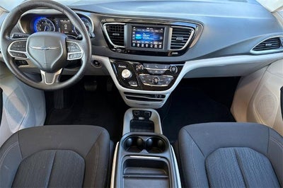 2020 Chrysler Pacifica Touring
