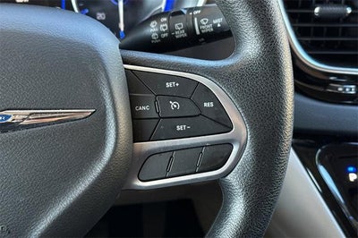 2020 Chrysler Pacifica Touring