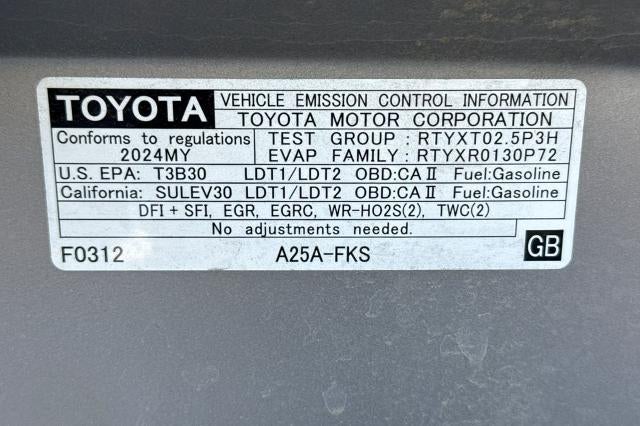 2024 Toyota RAV4 XLE
