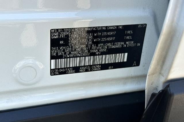 2024 Toyota RAV4 XLE