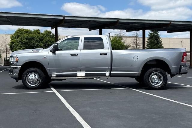 2024 RAM 3500 Tradesman Crew Cab 4x4 8' Box