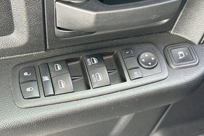 2024 RAM 3500 Tradesman Crew Cab 4x4 8' Box