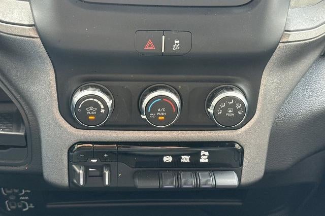 2024 RAM 3500 Tradesman Crew Cab 4x4 8' Box
