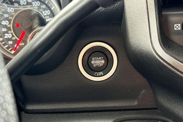 2024 RAM 3500 Tradesman Crew Cab 4x4 8' Box
