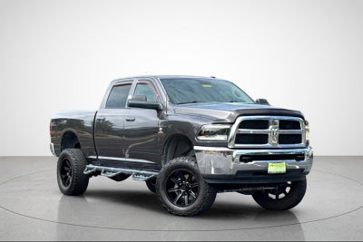 2017 RAM 2500 Tradesman Crew Cab 4x4 6'4" Box