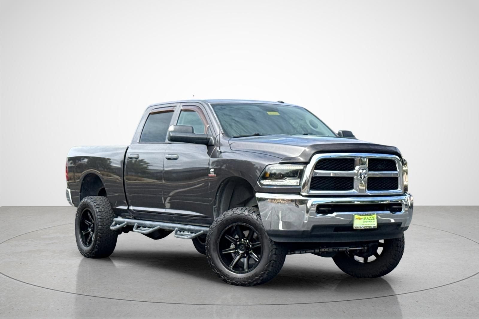 2017 RAM 2500 Tradesman Crew Cab 4x4 6'4" Box