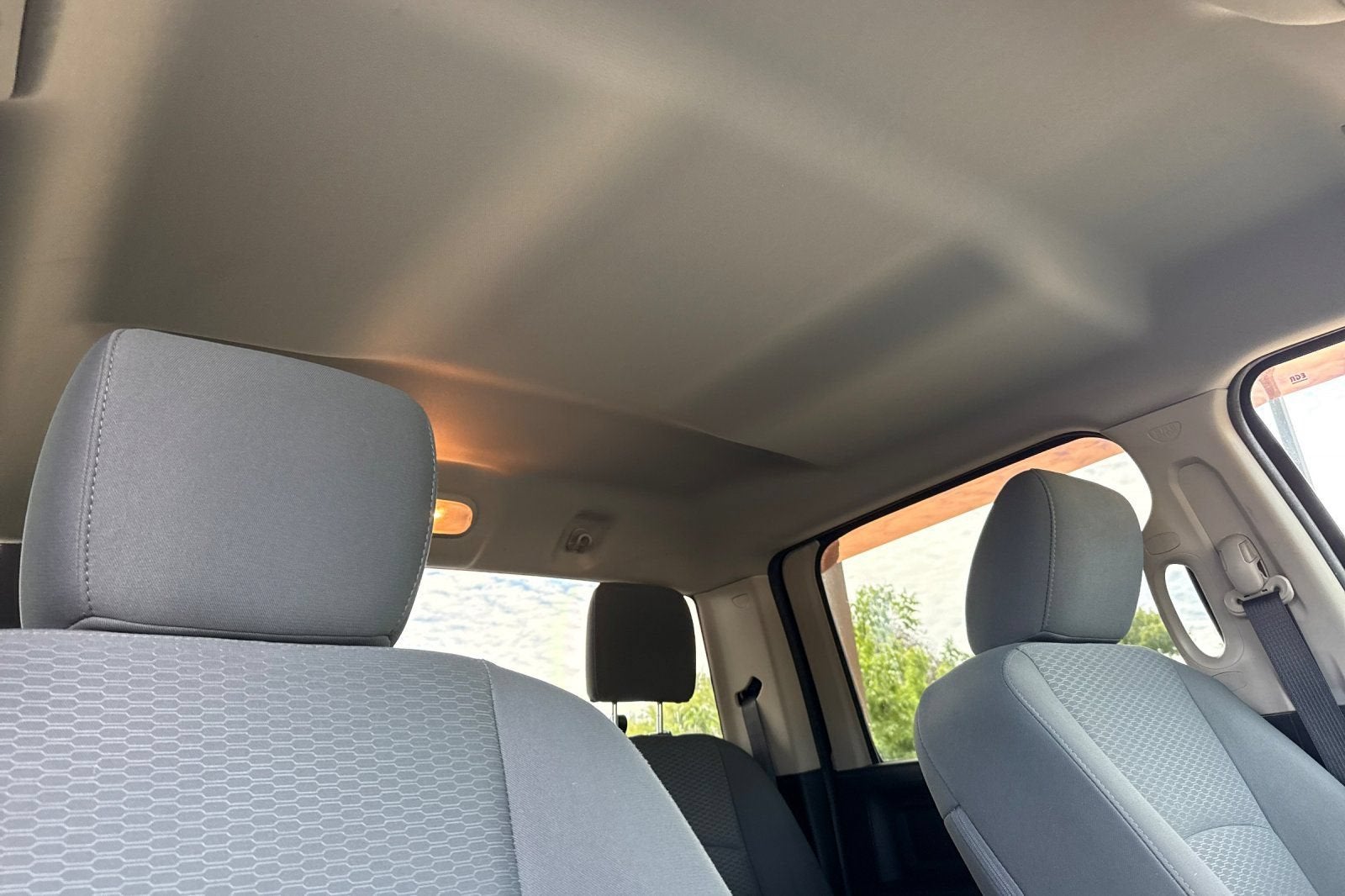 2017 RAM 2500 Tradesman Crew Cab 4x4 6'4" Box