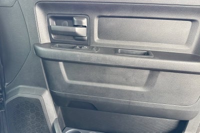 2017 RAM 2500 Tradesman Crew Cab 4x4 6'4" Box